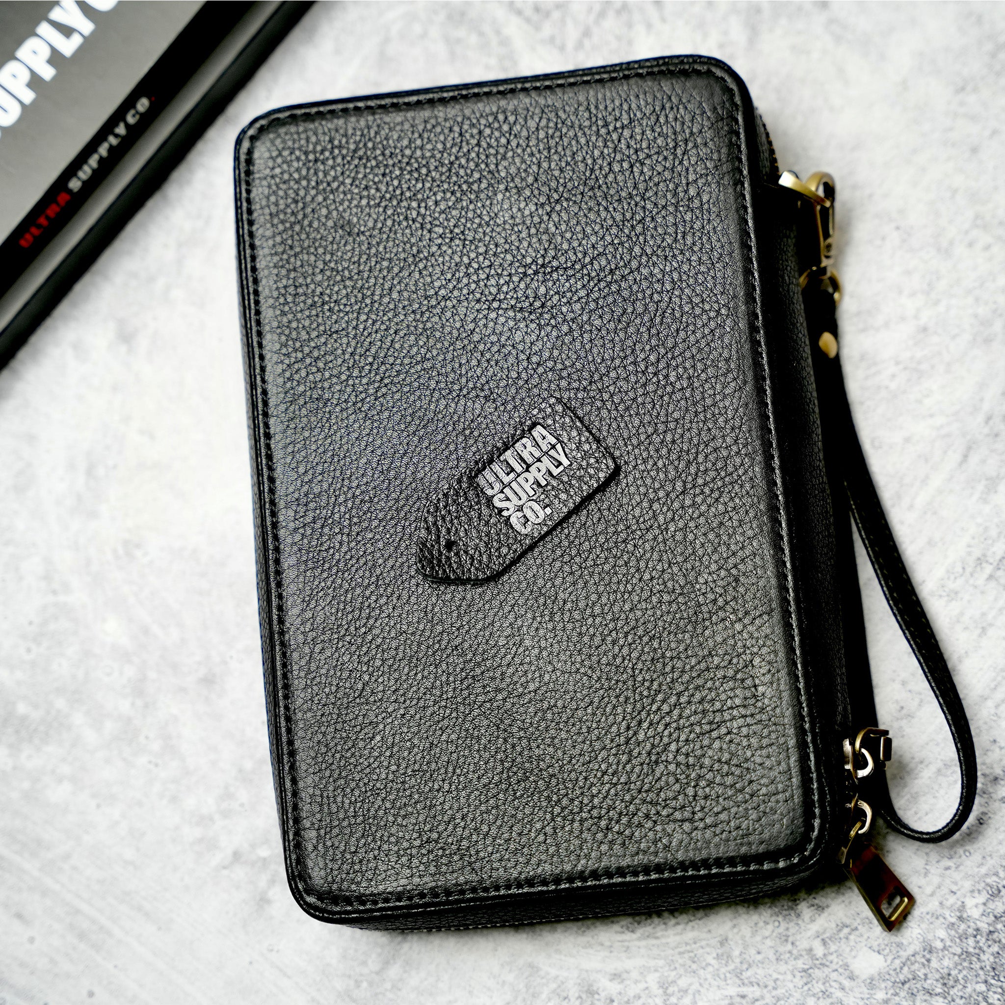 Handmade Leather Storage Case for Watch Bands – For Apple Watch, Samsung Galaxy Watch, Garmin