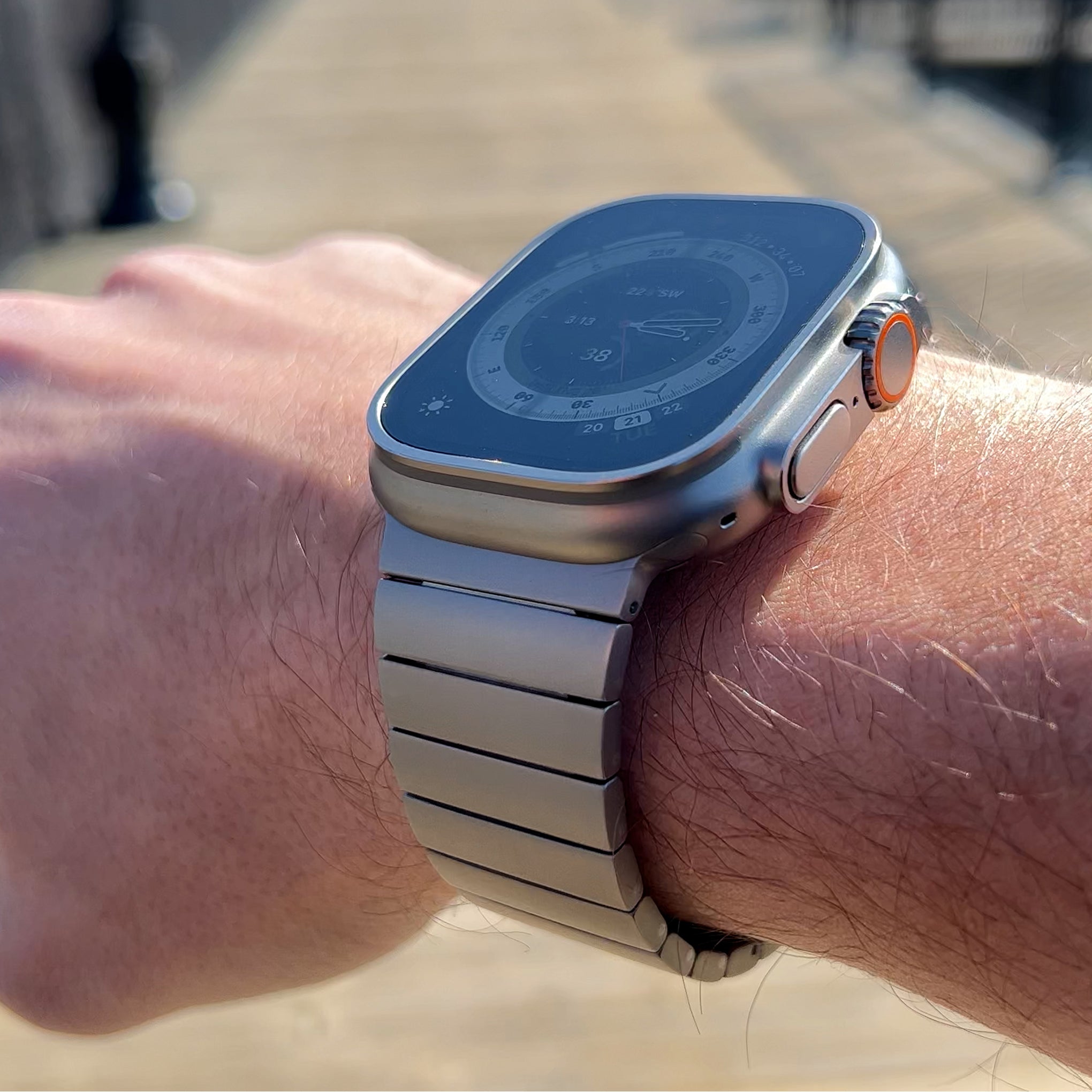 Titan Link Titanium Bracelet for Apple Watch Ultra 3/2/1 and